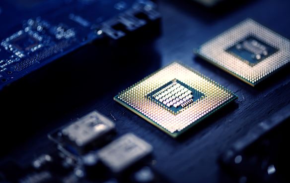 AI算力需求激增，电网设备行业迎来发展新机遇